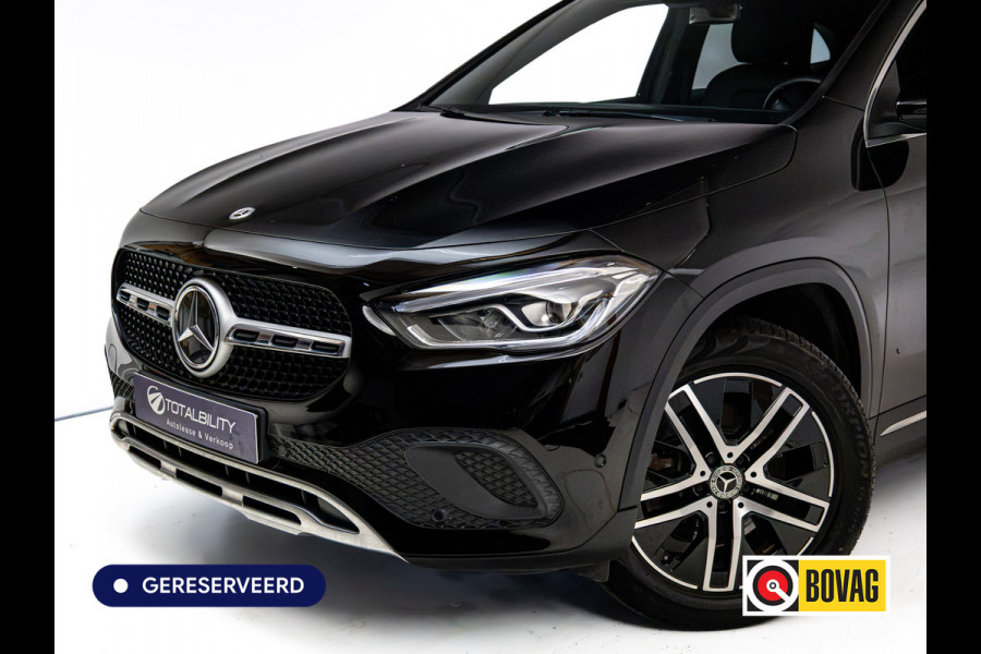 Mercedes-Benz GLA 250 e Business Progressive | Stoelverwarming | Camera | Cruise | Elektrische Achterklep | DAB Navigatie, PDC V+A, Inclusief Winterwielenset 18' Apple Carplay/Android Auto