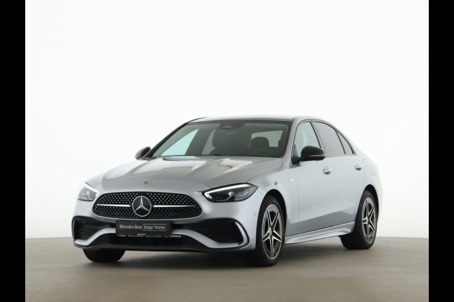 Mercedes-Benz C-Klasse 300e AMG ** HIGH LED, MBUX+, PANORAMA, NIGHT, MEMORY, KEYLESS ** Ex MB-AG, € 26.700,= onder NP ** ** INFORMEER OOK NAAR ONZE AANTREKKELIJKE FINANCIAL-LEASE TARIEVEN **