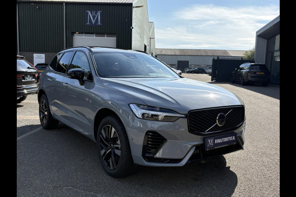 Volvo XC60 2.0 T6 Plug-in hybrid AWD Plus Dark HEAD-UP DISPLAY | 2026!| HARMAN KARDON| PANO| MEMORY STOELEN| PILOT ASSIST| 360 CAMERA|