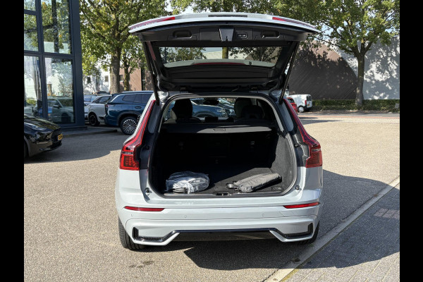 Volvo XC60 2.0 T6 Plug-in hybrid AWD Plus Dark HEAD-UP DISPLAY | 2026!| HARMAN KARDON| PANO| MEMORY STOELEN| PILOT ASSIST| 360 CAMERA|