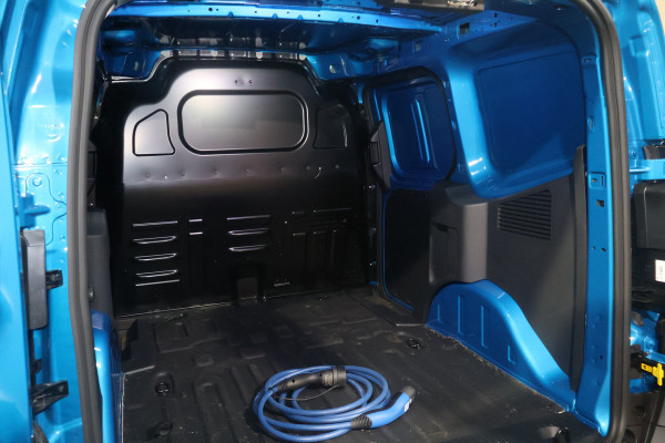Ford E-Transit Courier Limited 44 kWh 2x Schuifdeur Navigatie Airco