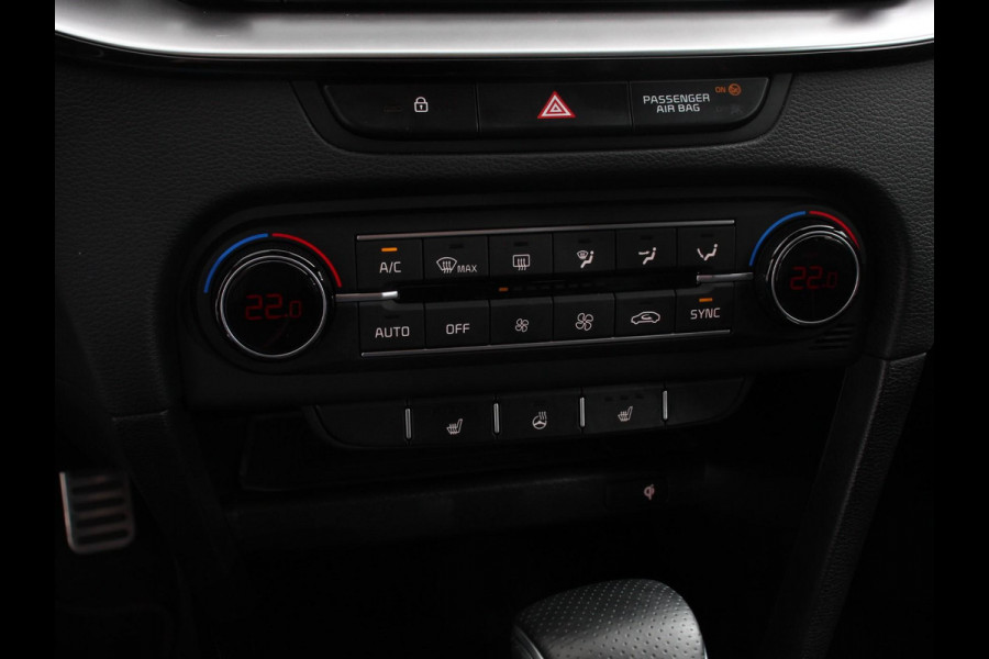 Kia ProCeed 1.6 T-GDi 204pk! Automaat GT Navigatie Apple CarPlay /  Android Auto Camera Adaptieve Cruise Control Stoelverwarming Keyless Entery DAB Parkeersensoren
