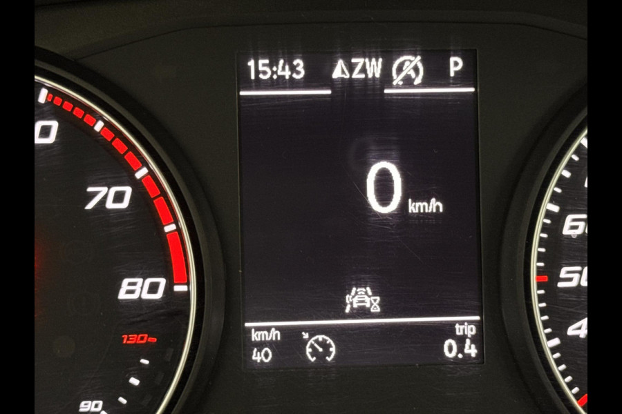 Seat Arona 1.5 TSI EVO FR Business Intense Plus | Trekhaak | Stoelverwarming | LM 17 inch | Full Led | Camera |