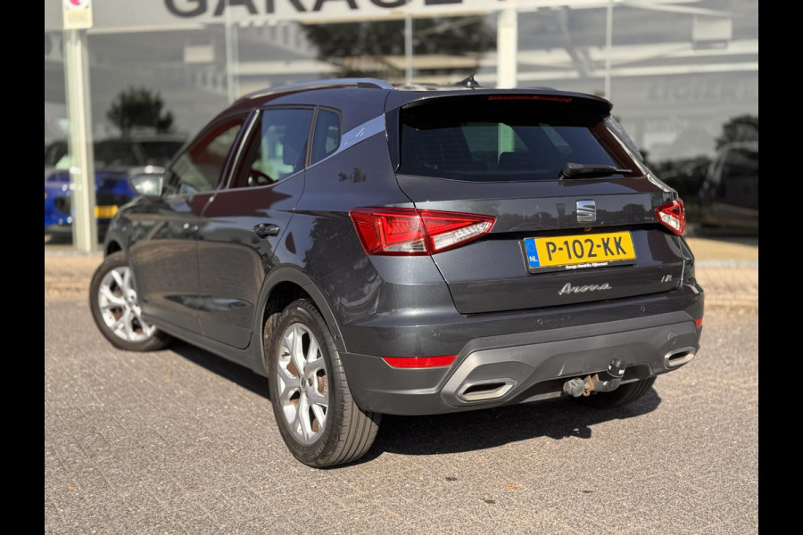 Seat Arona 1.5 TSI EVO FR Business Intense Plus | Trekhaak | Stoelverwarming | LM 17 inch | Full Led | Camera |