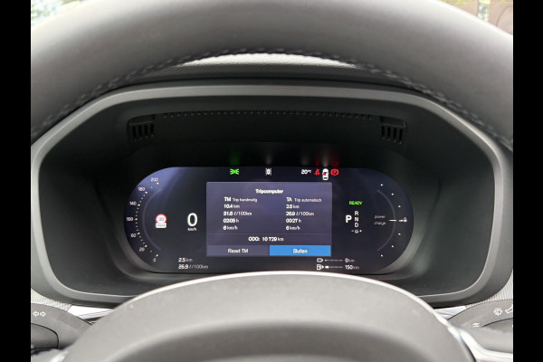 Volvo XC60 2.0 T8 Plug-in hybrid AWD Plus Black Edition VAN €52.900,- VOOR €49.877,- |  HARMAN KARDON| 360 CAMERA| PANO| MEMORY STOELEN| ACHTERBANK VERWARMD|