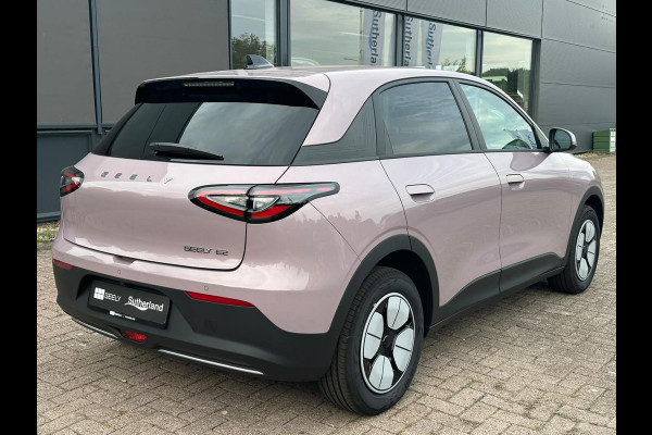 GEELY E2 Max 47.14 kWh 81 PK |  345 Km actieradius | Verwarmbare voorstoelen en stuurwiel | Achteruitrijcamera en parkeersensoren achter | 8,8″ digitaal instrumentenpaneel en 14,6″ multimediascherm met Flyme Auto | 2026