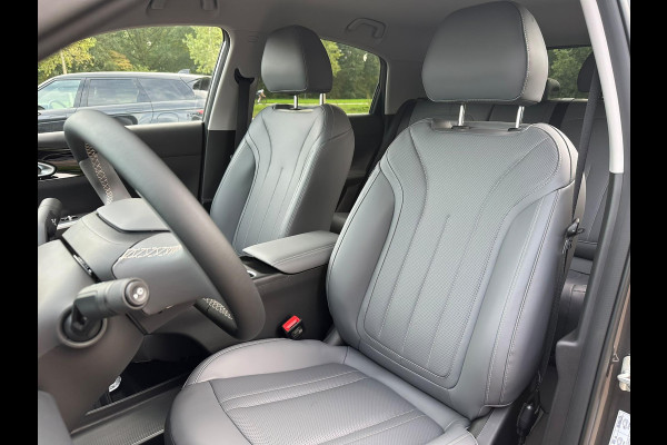 GEELY E2 Max 47.14 kWh 81 PK |  345 Km actieradius | Verwarmbare voorstoelen en stuurwiel | Achteruitrijcamera en parkeersensoren achter | 8,8″ digitaal instrumentenpaneel en 14,6″ multimediascherm met Flyme Auto | 2026