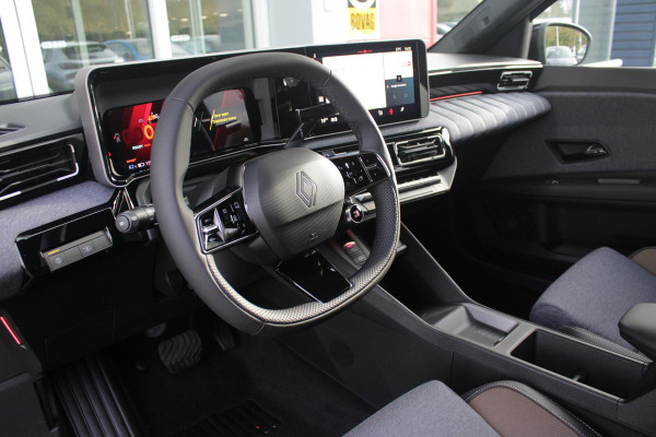 Renault 5 COMFORT RANGE TECHNO 150PK 52 kWh *NIEUWE AUTO!* | PACK WINTER TECHNO: (ELEKTRISCH VERWARMBARE VOORSTOELEN, ELEKTRISCH VERWARMBAAR STUURWIEL, BESTUUDERSSTOEL MET ELEKTRSCH VERSTELBARE LENDESTEUN, IN HOOGTE VERSTELBARE PASSAGIERSSTOEL) | LICHTMETALEN VELGEN 18" | ADAPTIVE CRUISE CONTROL | FULL LED KOPLAMPEN MET FRANSE VLAG | ELEKTRTISCH INKLABARE EN VERWARMBARE BUITENSPIEGELS | ACHTERUITRIJ CAMERA | SFEER VERLICHTING | GOOGLE MAPS NAVIGATIE | DRAADLOZE TELEFOONLADER | PRIVACY GLASS | 100KW SNELLAAD FUNCTIE | DRAADLOZE APPLE CARPLAY/ANDROID AUTO | DAB+ RADIO | SFEER VERL