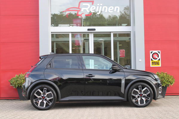Renault 5 COMFORT RANGE TECHNO 150PK 52 kWh *NIEUWE AUTO!* | PACK WINTER TECHNO: (ELEKTRISCH VERWARMBARE VOORSTOELEN, ELEKTRISCH VERWARMBAAR STUURWIEL, BESTUUDERSSTOEL MET ELEKTRSCH VERSTELBARE LENDESTEUN, IN HOOGTE VERSTELBARE PASSAGIERSSTOEL) | LICHTMETALEN VELGEN 18" | ADAPTIVE CRUISE CONTROL | FULL LED KOPLAMPEN MET FRANSE VLAG | ELEKTRTISCH INKLABARE EN VERWARMBARE BUITENSPIEGELS | ACHTERUITRIJ CAMERA | SFEER VERLICHTING | GOOGLE MAPS NAVIGATIE | DRAADLOZE TELEFOONLADER | PRIVACY GLASS | 100KW SNELLAAD FUNCTIE | DRAADLOZE APPLE CARPLAY/ANDROID AUTO | DAB+ RADIO | SFEER VERL