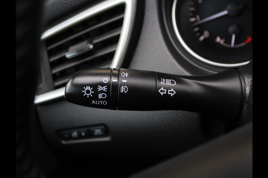 Nissan QASHQAI 1.3 DIG-T N-Connecta CLIMATE | CARPLAY | LED | 360CAMERA | NAVI | PANODAK | TREKHAAK | CRUISE | DAB | PDC