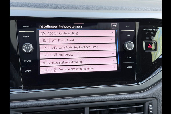 Volkswagen Taigo 1.5 TSI R-Line Pano/Keyless/Camera