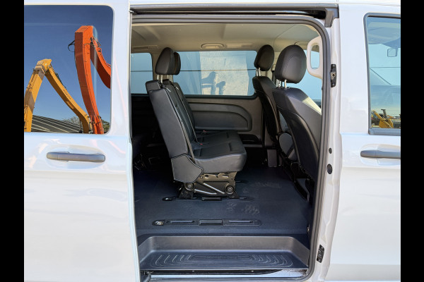 Mercedes-Benz eVito Tourer 129 90kWh 204PK Personenvervoer L2 370km WLTP 92.2% (SOH) 7 Stoelen Elektrische Schuifdeur LED Lichtmetalen velgen 17inch Snelladen Climate Control Cruise Control