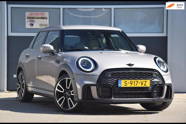MINI Cooper 1.5 John Cooper Works JCW