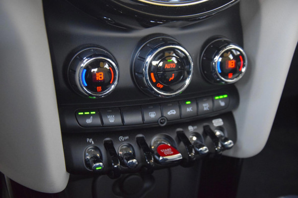 MINI Cooper 1.5 John Cooper Works JCW