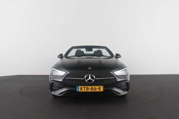 Mercedes-Benz CLE Cabriolet 200 AMG Line > Night-pakket/Graphite Grey/High Performance LED