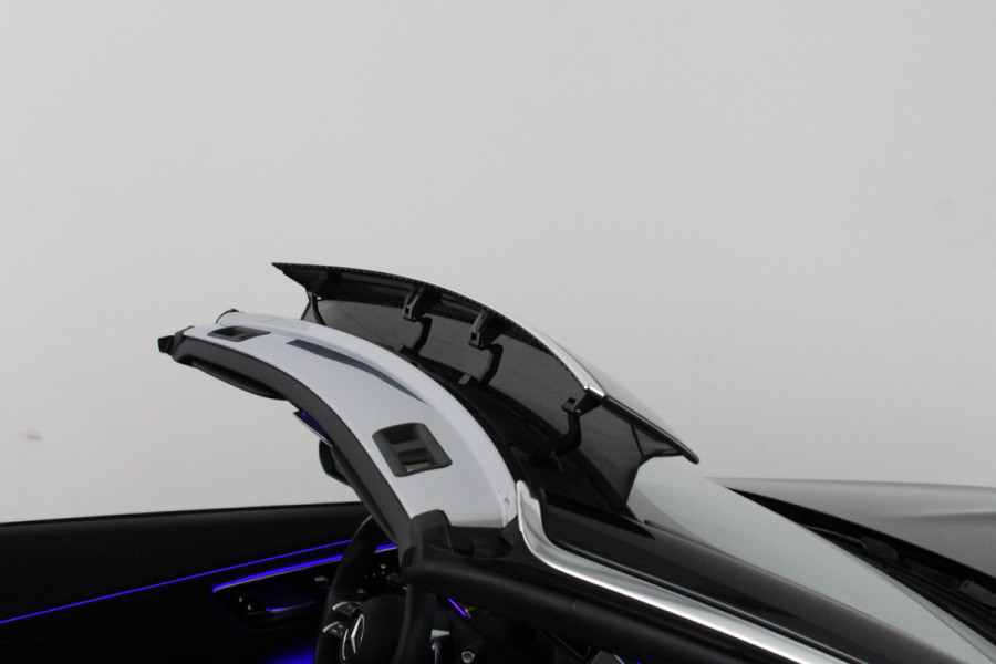Mercedes-Benz CLE Cabriolet 200 AMG Line > Night-pakket/Graphite Grey/High Performance LED