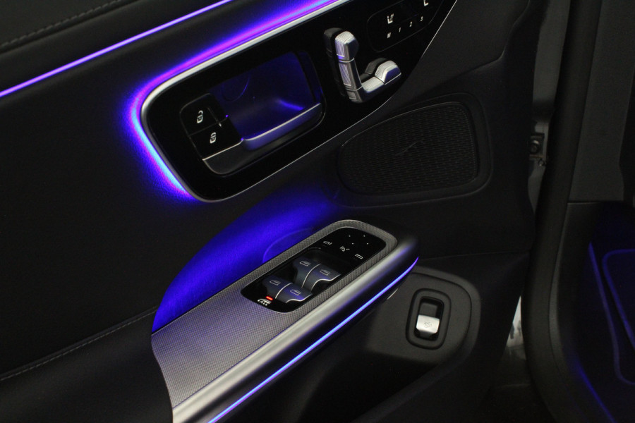 Mercedes-Benz CLE Cabriolet 200 AMG Line > Night-pakket/Graphite Grey/High Performance LED