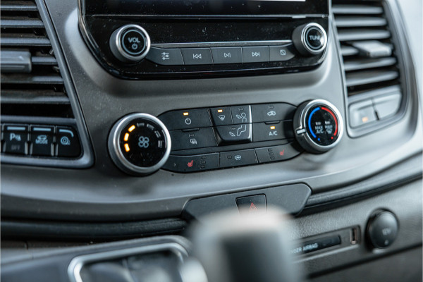 Ford Transit Custom 300 2.0 TDCI | Automaat | Raptor Edition | L+R Schuifdeur | CarPlay | Camera | Navigatie | Stoelverwarming | Trekhaak | Nieuwe APK