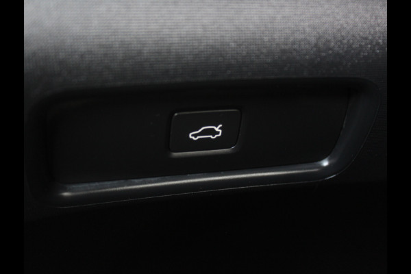 Polestar 2 Standard Range Single Motor 69 kWh PILOTPACK | CARPLAY | 360CAMERA | ADAPCRUISE | WEGKLAPTRHAAK | LMV19 | CLIMATE | STOELVERW |