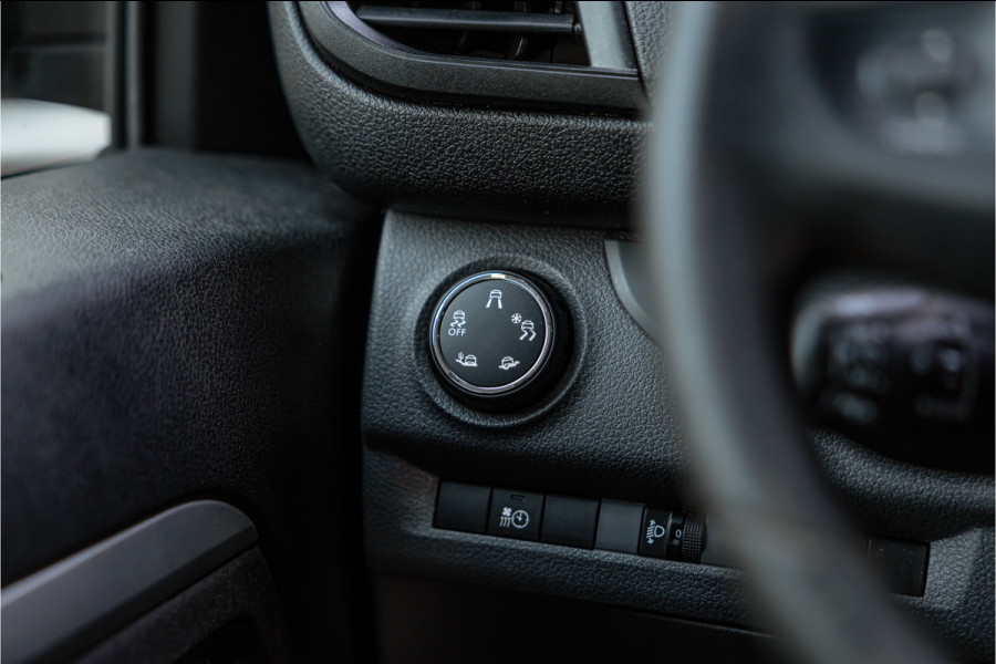 Opel Vivaro 2.0 CDTI L3H1 DC | Dubbel cabine | CarPlay | Navigatie | MF Stuur | Cruise control | 5-Zitter | PDC V+A | Nieuwe APK