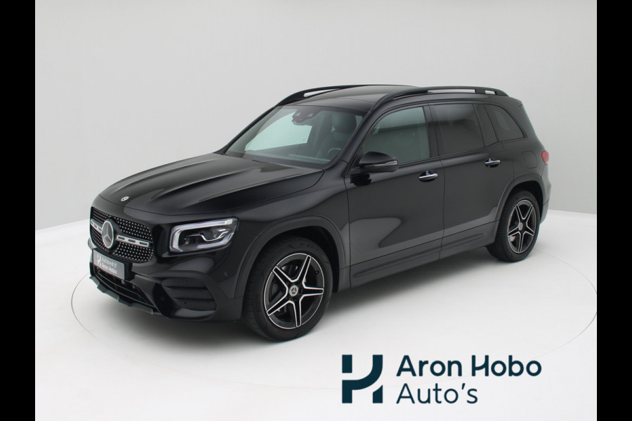 Mercedes-Benz Glb 200 AMG 7p. Pano, Trekhaak, Distronic, Memory