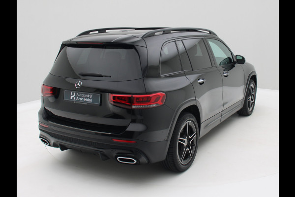 Mercedes-Benz Glb 200 AMG 7p. Pano, Trekhaak, Distronic, Memory