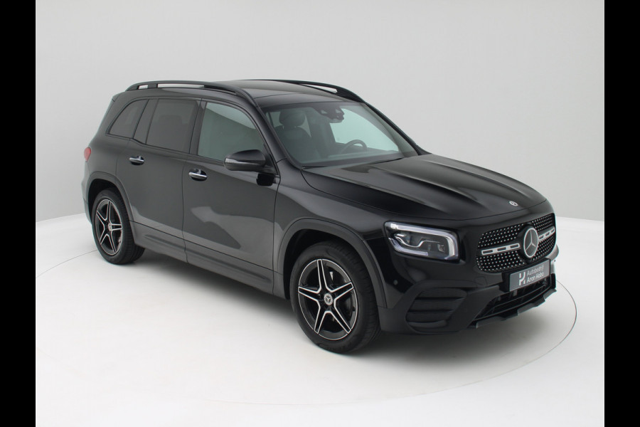 Mercedes-Benz Glb 200 AMG 7p. Pano, Trekhaak, Distronic, Memory