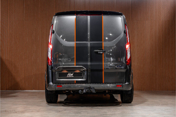 Ford Transit Custom 320 2.0 TDCI 185 PK L2H1 Sport | L+R Schuifdeur | ACC | Elek stoelen | Standkachel | CarPlay | Camera | Navigatie | Trekhaak | Inrichting | Nieuwe APK