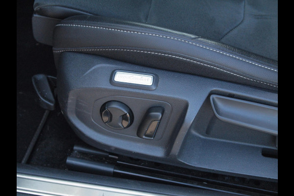 Volkswagen Arteon Shooting Brake 1.4 TSI eHybrid R-Line Business+ | Panoramadak | Trekhaak | Camera | Apple Carplay | Sfeerverlichting |