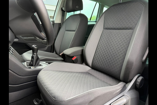 Volkswagen Tiguan 1.5 TSI Comfortline - Navi - Parkeerhulp - Climate - Org.NL