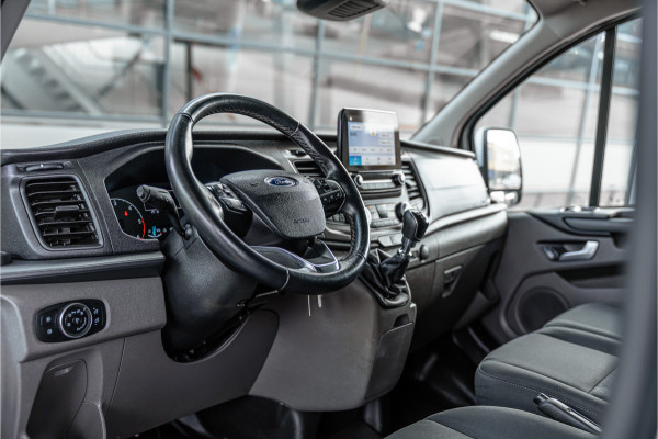 Ford Transit Custom 300 2.0 TDCI | Raptor Edition | CarPlay | Camera | Stoelverwarming | Trekhaak | Stoelverwarming | Airco | 3-Zitter | Nieuwe APK