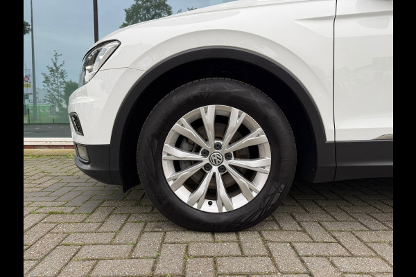 Volkswagen Tiguan 1.5 TSI Comfortline - Navi - Parkeerhulp - Climate - Org.NL