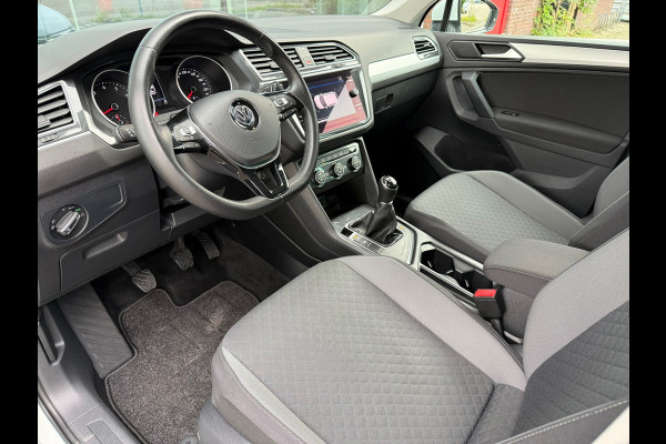 Volkswagen Tiguan 1.5 TSI Comfortline - Navi - Parkeerhulp - Climate - Org.NL