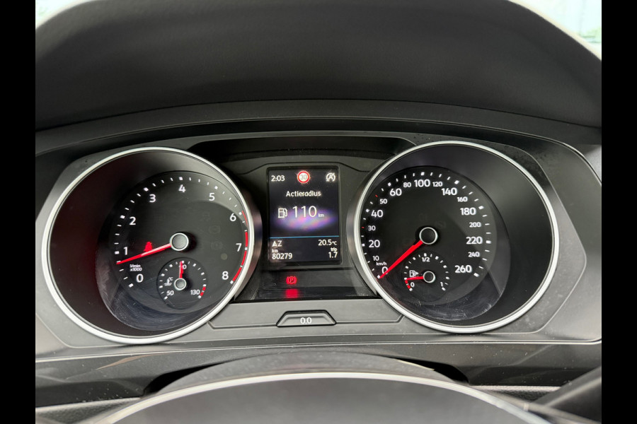 Volkswagen Tiguan 1.5 TSI Comfortline - Navi - Parkeerhulp - Climate - Org.NL