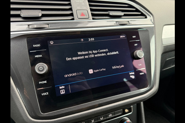 Volkswagen Tiguan 1.5 TSI Comfortline - Navi - Parkeerhulp - Climate - Org.NL