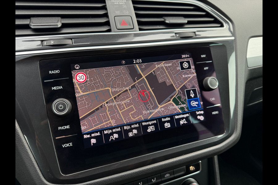 Volkswagen Tiguan 1.5 TSI Comfortline - Navi - Parkeerhulp - Climate - Org.NL
