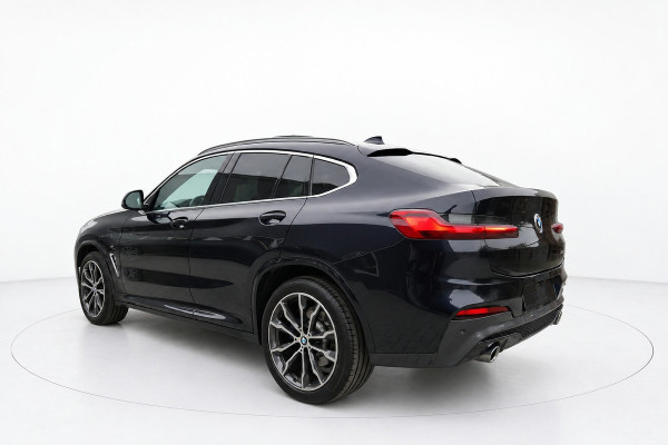 BMW X4 XDrive20i M SPORT PANO 360 CAM HUD SFEERVERL NAP
