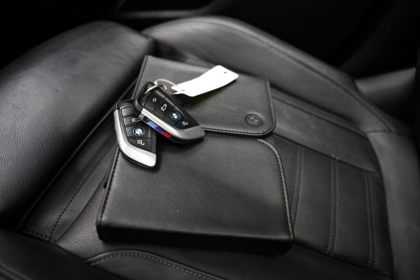 BMW X4 XDrive20i M SPORT PANO 360 CAM HUD SFEERVERL NAP