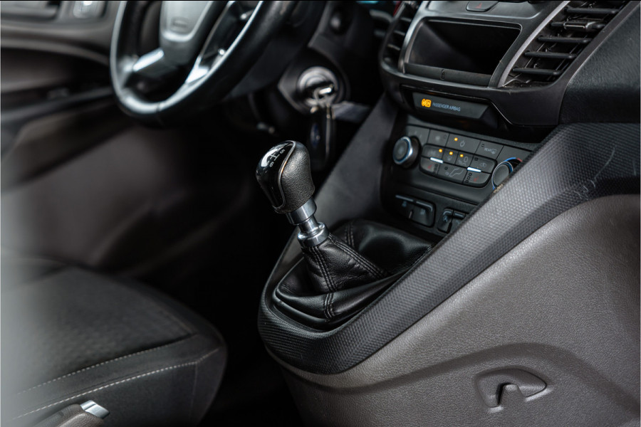 Ford Transit Connect 1.5 EcoBlue 120 PK L2 | Bi-Xenon | ACC | Blind Spot | Camera | CarPlay | Climate control | BOTT Inrichting | Stoelverwarming | Automatisch inparkeren | Dealer onderhouden | Nieuwe APK