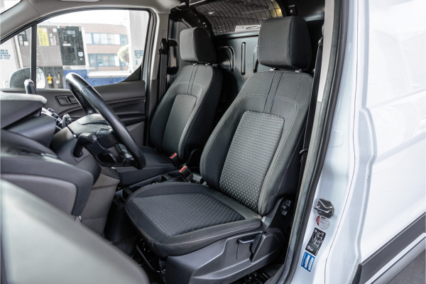 Ford Transit Connect 1.5 EcoBlue 120 PK L2 | Bi-Xenon | ACC | Blind Spot | Camera | CarPlay | Climate control | BOTT Inrichting | Stoelverwarming | Automatisch inparkeren | Dealer onderhouden | Nieuwe APK