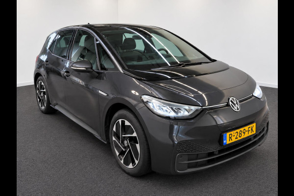 Volkswagen ID.3 Pro 62 kWh 204pk Navi Wireless CarPlay PDC VA Full LED Ambient Stoel Stuurverwarming SOH 92%