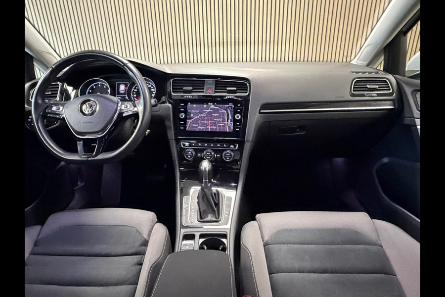 Volkswagen Golf 1.5 TSI Highline 150PK DSG NAVIGATIE LED ACC PDC V+A MASSAGESTOELEN