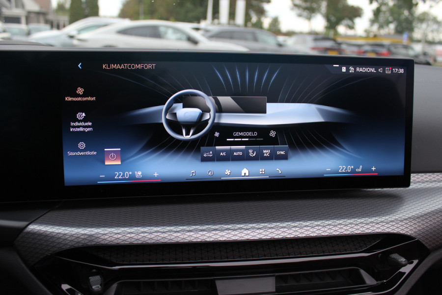 BMW 4 Serie Cabrio 430i xDrive M Sport Pro / Trekhaak / 360Camera / Individual Leder / Head-up / 18'' / Nekverwarming / Harman Kardon / Windscherm / Stuur+Stoelverwarming / Dodehoek / DAB / Cruise Control