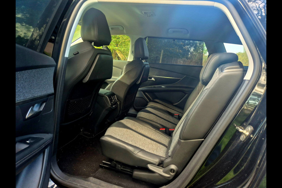 Peugeot 5008 1.2 PureTech Allure 7 prs camera