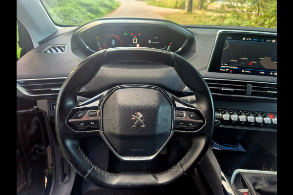 Peugeot 5008 1.2 PureTech Allure 7 prs camera