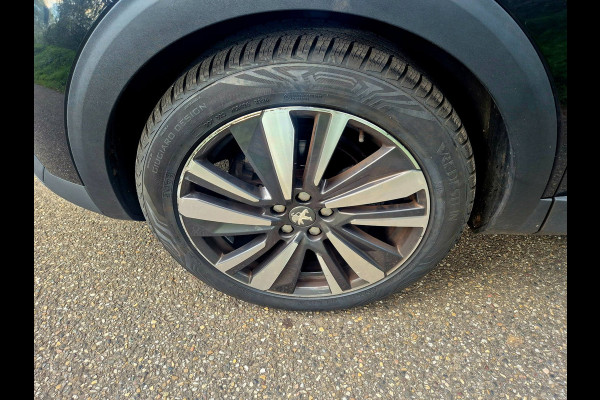 Peugeot 5008 1.2 PureTech Allure 7 prs camera