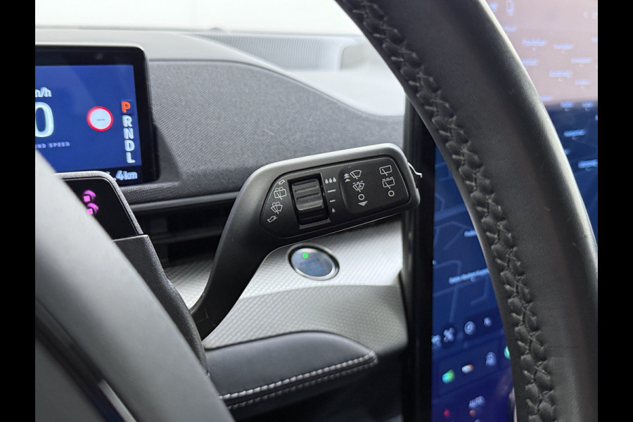 Ford Mustang Mach-E RWD 75kWh SOH 95% Adap.Cruise B&O®-Hifi Leder+Memory Trekhaak Stoel+Stuurverwarming Elek.Stoelen Navi Pdc Keyless Android Auto Apple Carplay Elek.Achterklep Lmv 18" DAB Bluetooth Led 1e Eigenaar Dealeronderhouden Origineel Nederlandse Auto