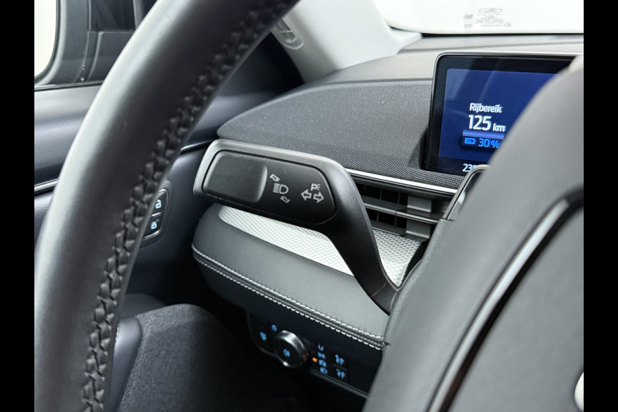 Ford Mustang Mach-E RWD 75kWh SOH 95% Adap.Cruise B&O®-Hifi Leder+Memory Trekhaak Stoel+Stuurverwarming Elek.Stoelen Navi Pdc Keyless Android Auto Apple Carplay Elek.Achterklep Lmv 18" DAB Bluetooth Led 1e Eigenaar Dealeronderhouden Origineel Nederlandse Auto