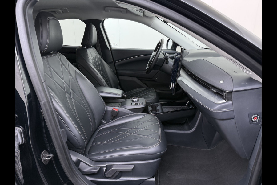 Ford Mustang Mach-E RWD 75kWh SOH 95% Adap.Cruise B&O®-Hifi Leder+Memory Trekhaak Stoel+Stuurverwarming Elek.Stoelen Navi Pdc Keyless Android Auto Apple Carplay Elek.Achterklep Lmv 18" DAB Bluetooth Led 1e Eigenaar Dealeronderhouden Origineel Nederlandse Auto