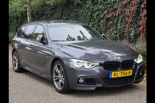 BMW 3 Serie Touring M Sport High Executive Panorama Trekhaak Apple CarPlay 6WB virtual dash NAP NL